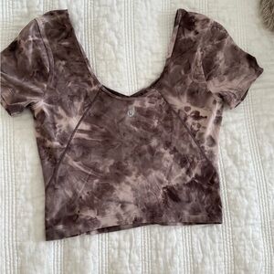 lululemon athletica Mauve Tie-Dye Scoop Neck Crop Top